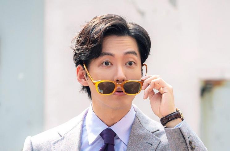 Adu Peran Aktor di One Dollar Lawyer (Instagram/@sbsdrama.official)