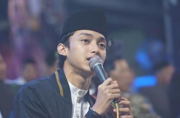 Viral Gus Azmi Diduga Ogah Disalami Anak Kecil, Netizen: Seenggaknya Senyum Lah