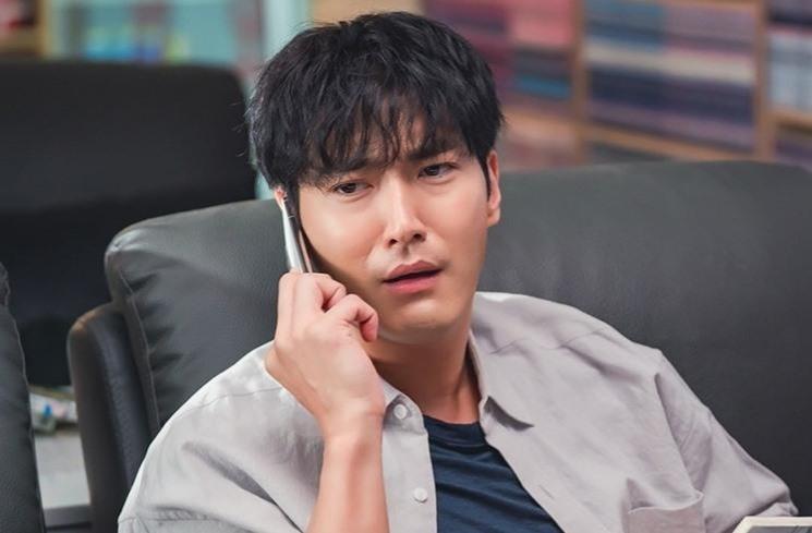 Potret Choi Siwon di Love is for Suckers (Instagram/@channel.ena.d)
