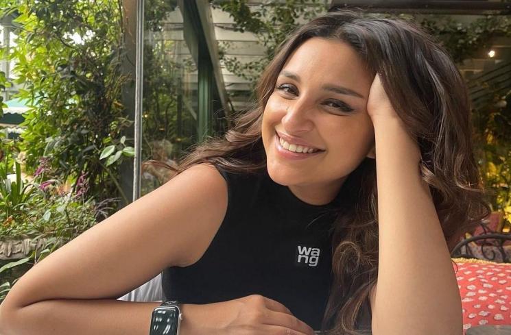 Seleb Bollywood Ultah Bulan Oktober (Instagram/@parineetichopra)