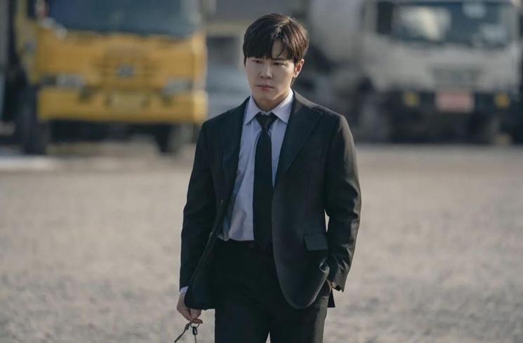 Potret Lee Kyu Hyung di May It Please The Court (Instagram/@disneypluskr)