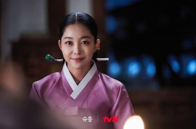 Adu Pesona Aktris di The Queen's Umbrella (Instagram/@tvn_drama)