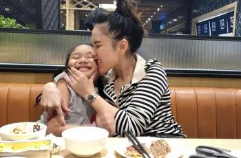 10 Potret Kedekatan Ayu Ting Ting dan Bilqis, Kompak Banget bak Bestie