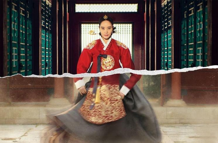 Potret Kim Hye Soo di Under The Queen's Umbrella (Instagram/@netflixid)