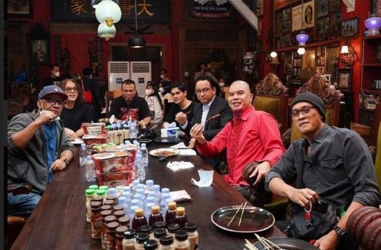 Potret Anies Baswedan Bareng Artis. (Instagram/Istimewa)