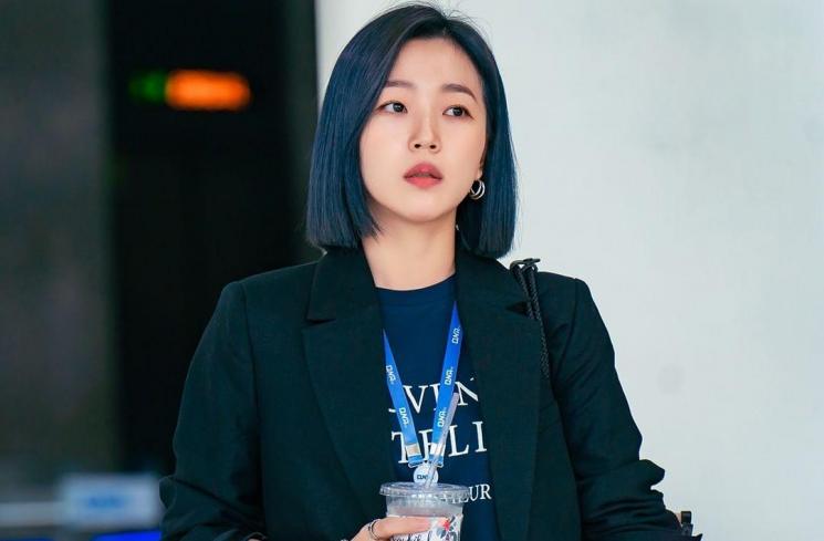 Adu Pesona Aktris di Love is for Suckers (Instagram/@channel.ena.d)