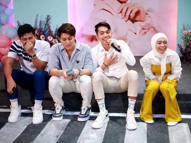 Potret Ady Sky Bareng Rizky Billar dan Lesty Kejora(Instagram/@adysky99)