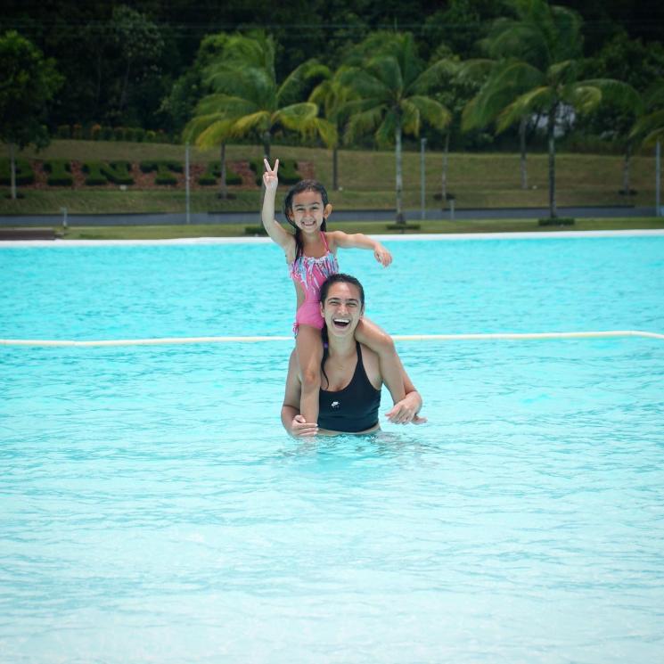 Potret Alexandra Gottardo liburan di Pulau Bintan. (Instagram/@got_alex)