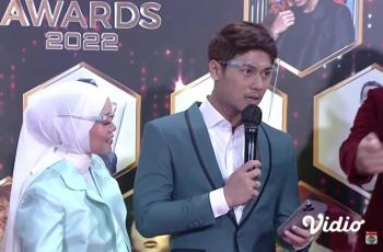 Gelagapan Disuruh Buka WA, Rizky Billar Dikuliti Netizen: Mata Bibir Ga Bisa Bohong