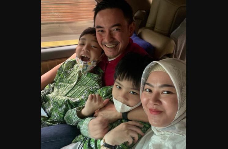 Potret Zumi Zola Setelah Bebas dari Penjara (instagram/@stharia)