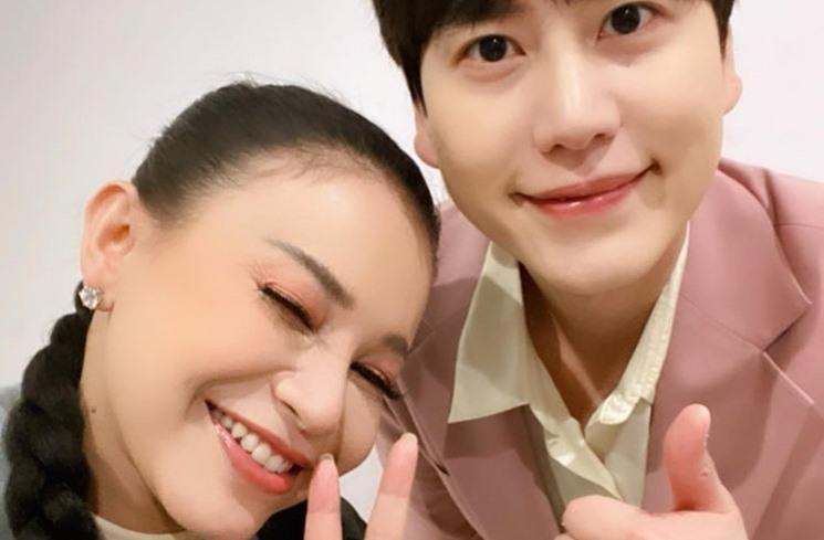 Potret Kedekatan Rossa dan Member Super Junior. (Instagram/itsrossa910)