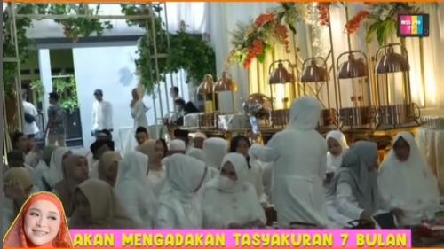 Potret 7 Bulanan Syifa Adik Ayu Ting Ting. (Instagram/ayutingting92)