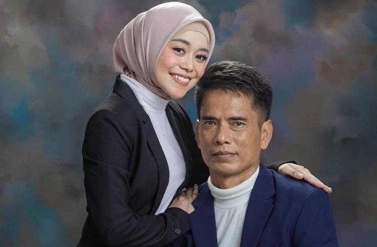 Potret Kedekatan Lesti Kejora dan Ayah (instagram/@ayah_kejora)
