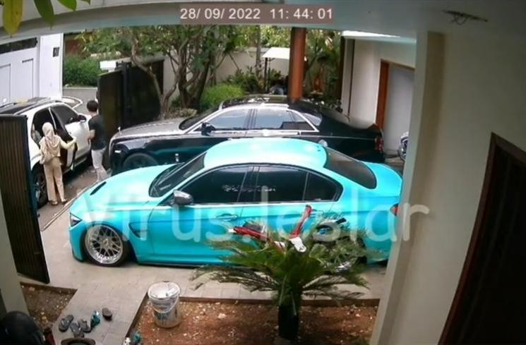 Momen Lesti Kejora Terekam CCTV (instagram/@virus.leslar)