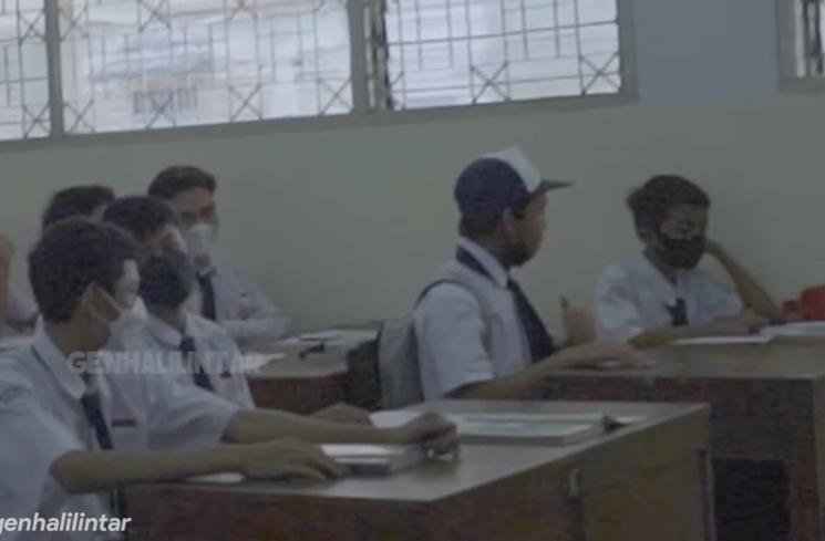 Momen hari pertama Muntaz Halilintar sekolah (YouTube/GEN HALILINTAR)