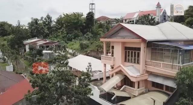 Potret Rumah Masa Kecil Angelina Sondakh. (YouTube/Keema Entertainment)