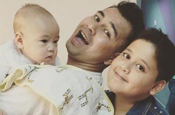 7 Potret Terbaru Nizam Hasan, Kembali Reuni Bareng Raffi Ahmad dan Baim Cilik