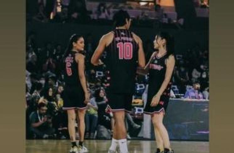 Potret Wendy Walters Tanding Basket. (Instagram/wendywalters)