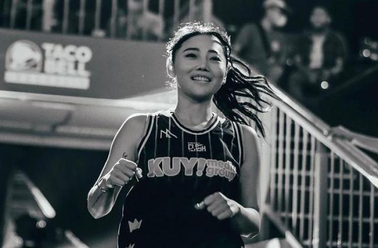 Potret Wendy Walters Tanding Basket. (Instagram/ariyakurniawan16)