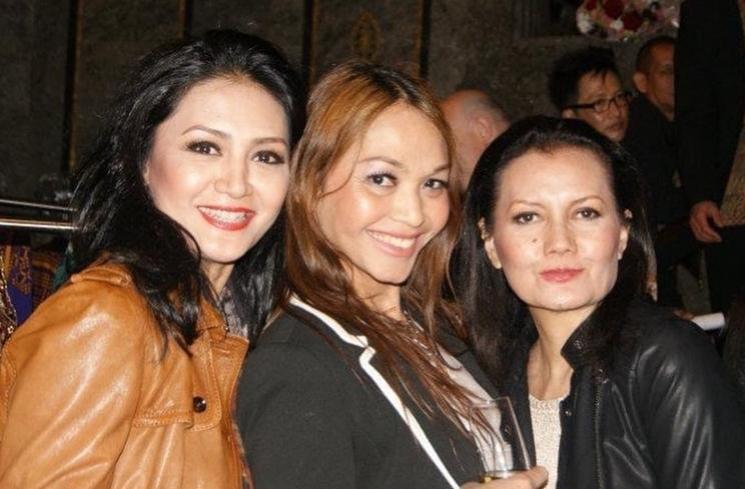 Foto jadul Bunda Corla (Instagram/@corla_2)