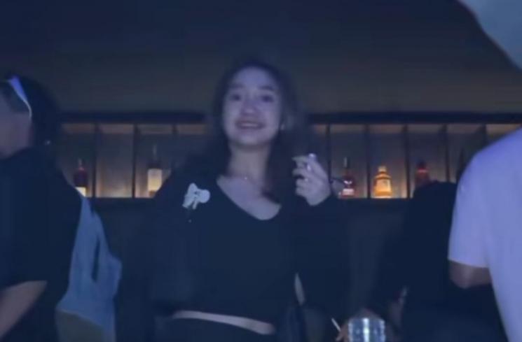 Chandrika Chika di klub malam (TikTok/@lambejulid3)