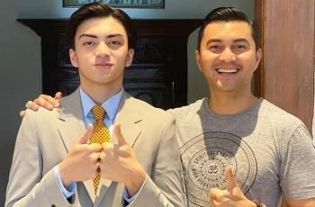 9 Potret Terbaru Arka Asmara, Anak Anjasmara yang Plek Ketiplek Sang Ayah