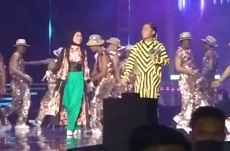 Potret Lesti Kejora di Konser Bertrand Peto (YouTube/The Onyo Family)