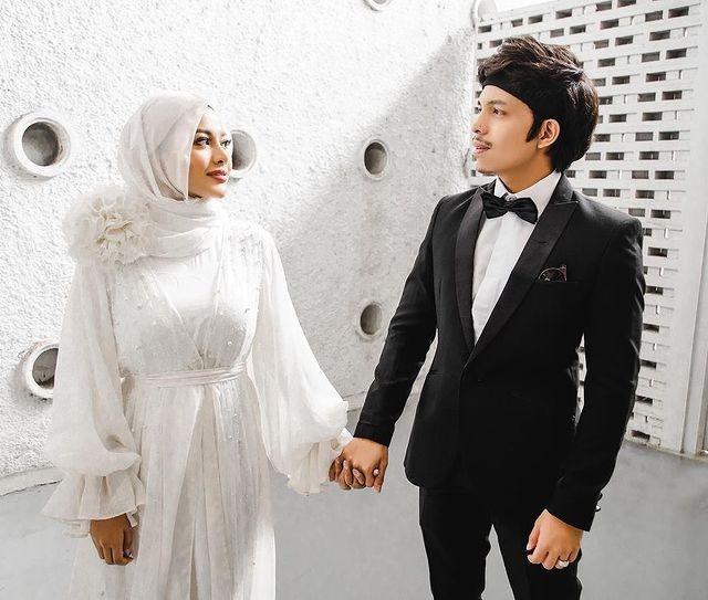 Artis Pernah Keguguran di Kehamilan Pertama. (Instagram/aurelie.hermansyah)