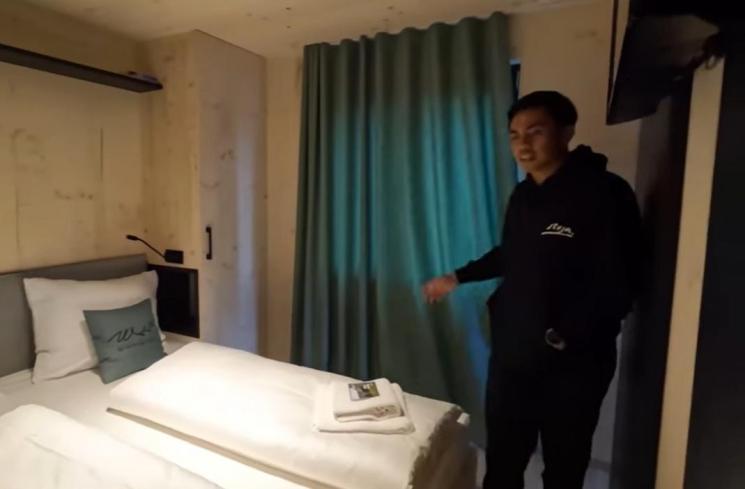 Rumah Ayudia Bing Slamet dan Ditto di Jerman. (YouTube/temantapimenikah)
