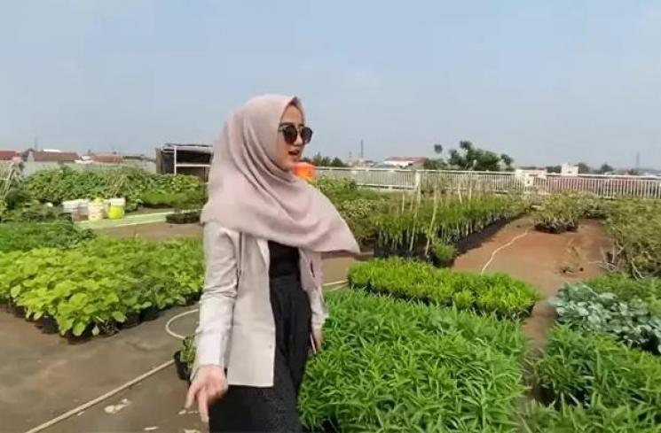 Potret Rumah Mewah Wirda Mansur. (YouTube/Wirda Mansur)