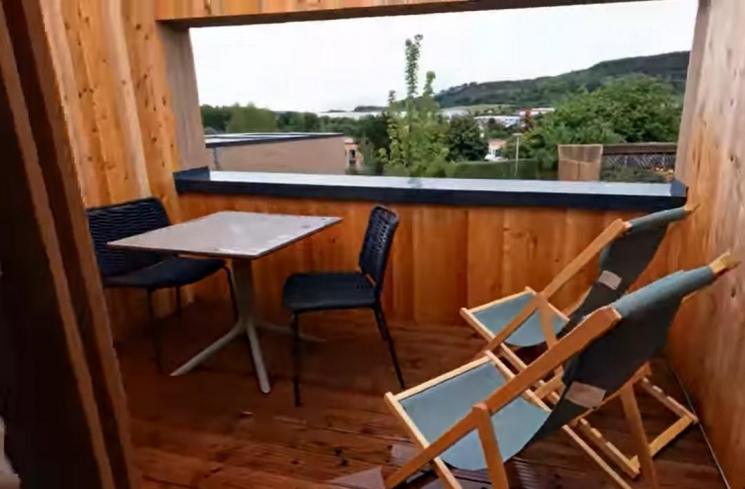 Rumah Ayudia Bing Slamet dan Ditto di Jerman. (YouTube/temantapimenikah)