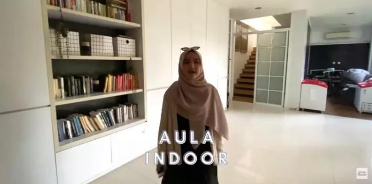 Potret Rumah Mewah Wirda Mansur. (YouTube/Wirda Mansur)