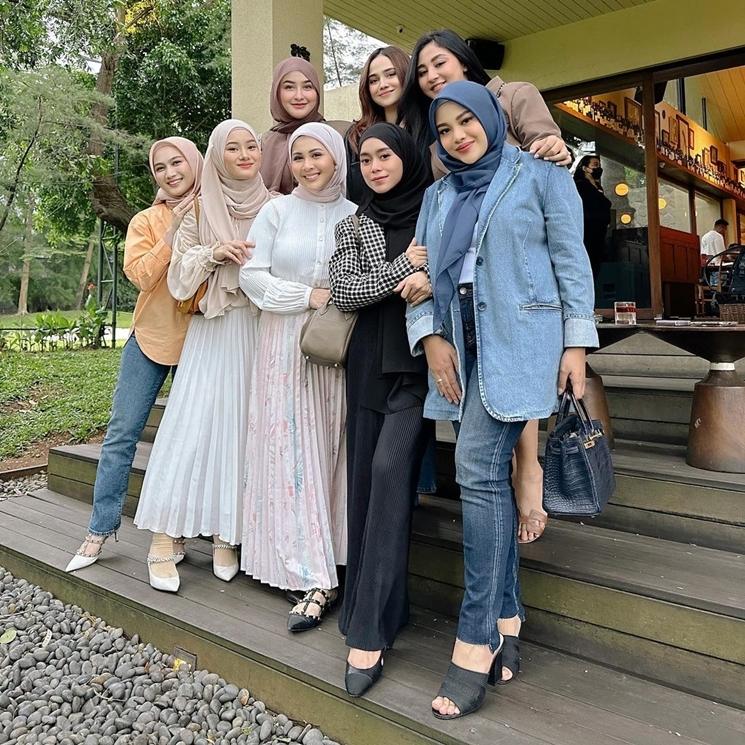 Outfit Kece Bestie Lesti Kejora (instagram/@lestykejora)