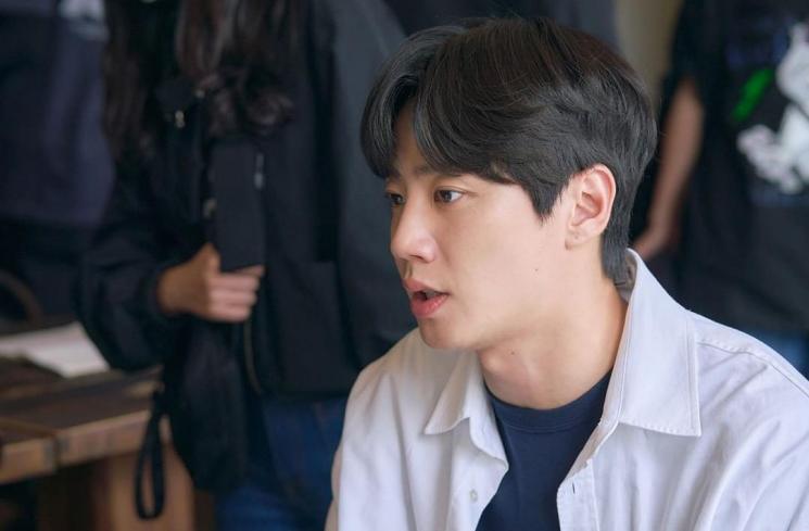 Potret di Balik Layar May I Help You (Instagram/@mbcdrama_now)