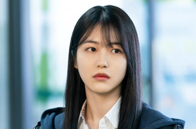 Pesona Shin Ye Eun di Revenge of Others (Instagram/@disneypluskr)