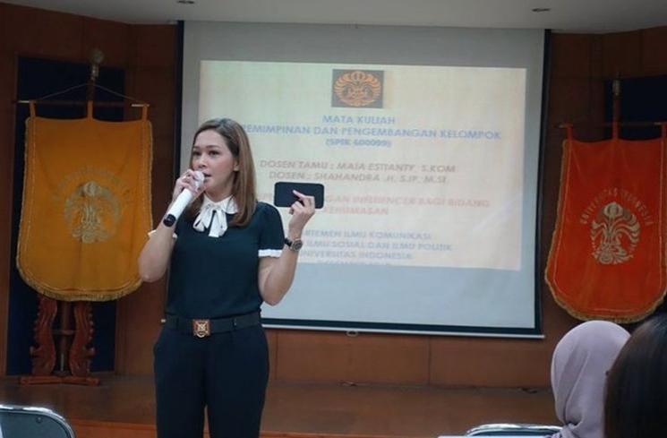 Artis Jadi Dosen (Instagram/@maiaestiantyreal)