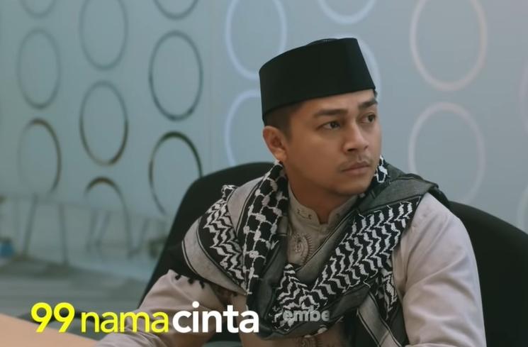 Aktor jadi ustaz di film (YouTube/MNCP Movie)
