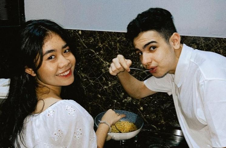 Potret Alifa Lubis dan Pacar (instagram/@alifalubis)