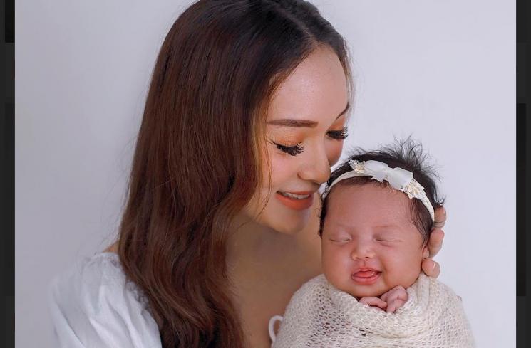 Potret Baby Alia anak Zaskia Gotik. (Instagram/zaskia_gotix)