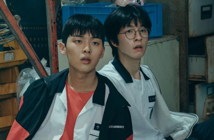 Potret Choi Hyun Wook di Weak Hero (Instagram/@wavve.official)