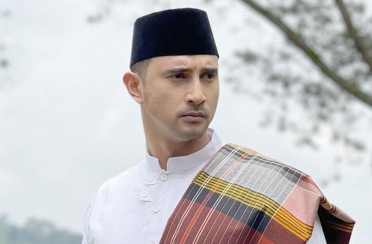 Artis langganan jadi ustaz di sinetron (Instagram/@alisyakieb)