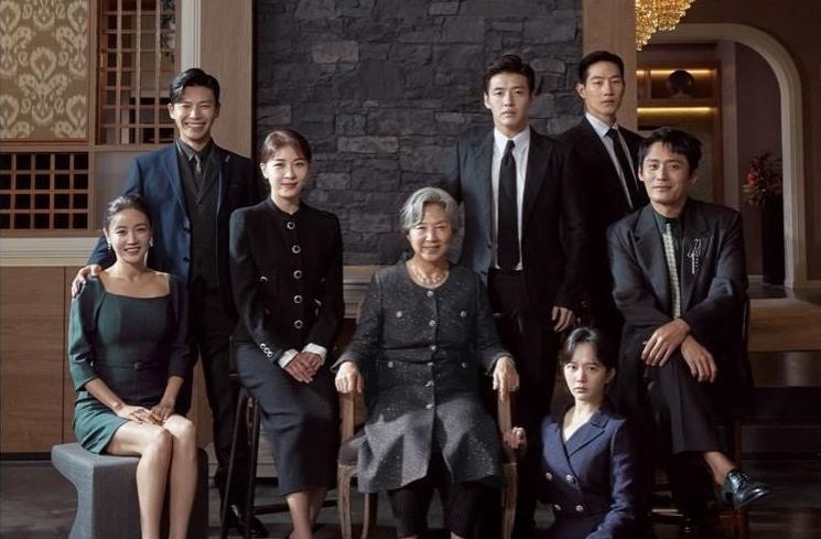 Potret Go Doo Shim di Curtain Call (Instagram/@kbsdrama)