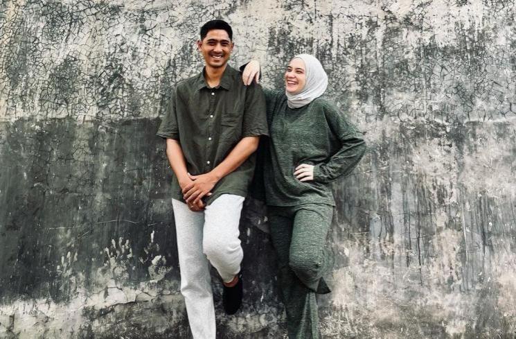 Rumah Tangga Artis Tetap Awet Meski Diterpa Isu Miring. (Instagram/@putriannesaloka)