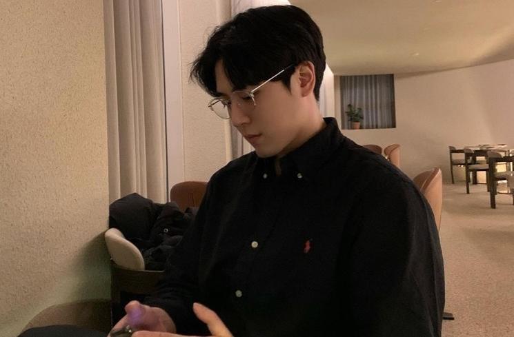 Profil Yoon Hong Bin (instagram/@b_bin2)