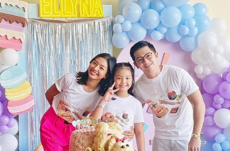 Potret akur mantan pasangan artis rayakan ultah anak (Instagram/@lizaellyp)