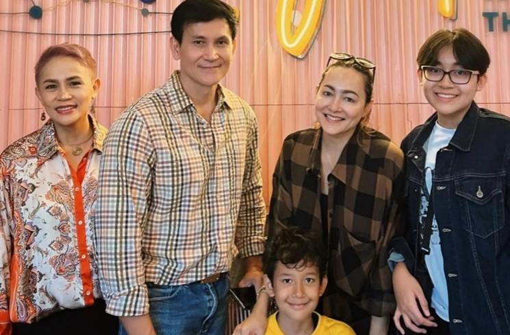 Potret akur mantan pasangan artis rayakan ultah anak (Instagram/@marcelinolefrandt)