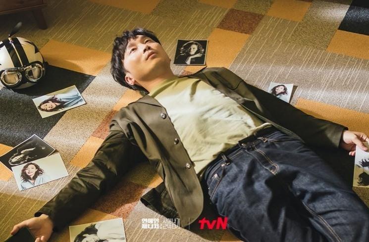 Potret Seo Hyun Woo di Behind Every Star (Instagram/@tvn_drama)