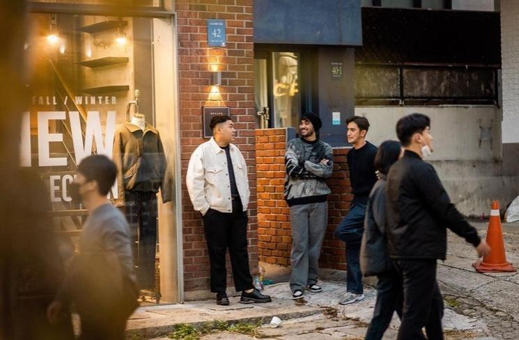 Potret Refal Hady Liburan ke Korea Selatan (instagram/@kresnajulio)