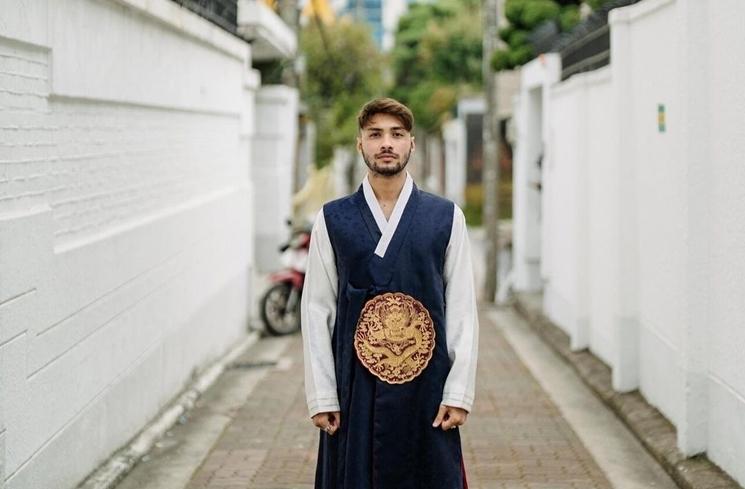 Potret Refal Hady Liburan ke Korea Selatan (instagram/@refalhady)