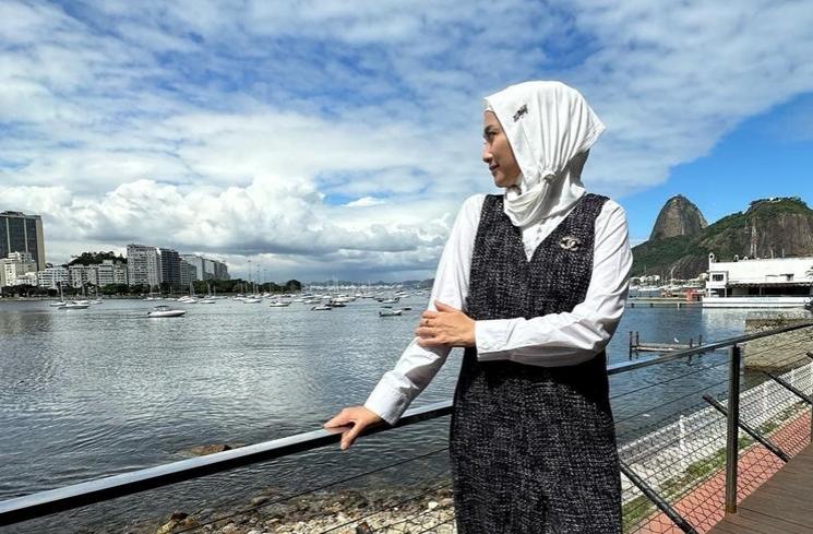 Potret Liburan Desy Ratnasari ke Brasil (instagram/@desyratnasariterdepan)